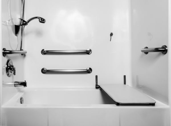 Accessible Tub Installation in Union